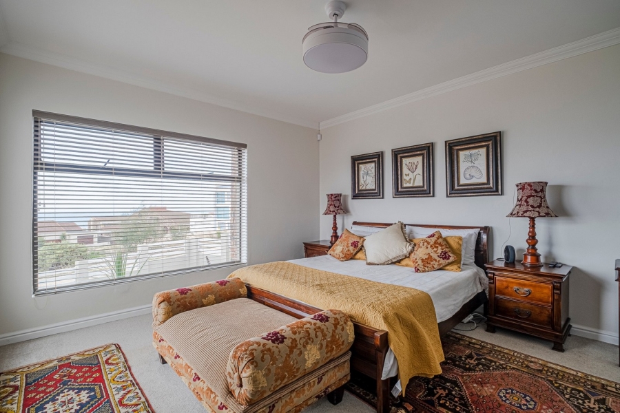 3 Bedroom Property for Sale in Wavecrest Eastern Cape
